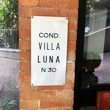 Luna *